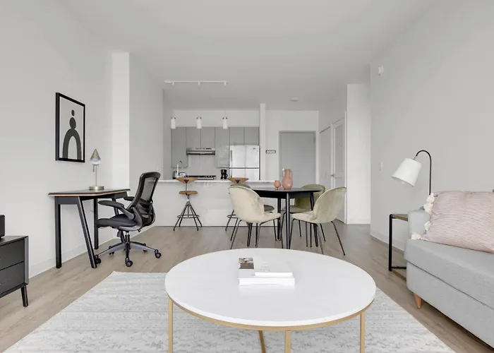 W Loop 1br W Gym Pool In Heart Of Greektown Chi-535 * Chicago