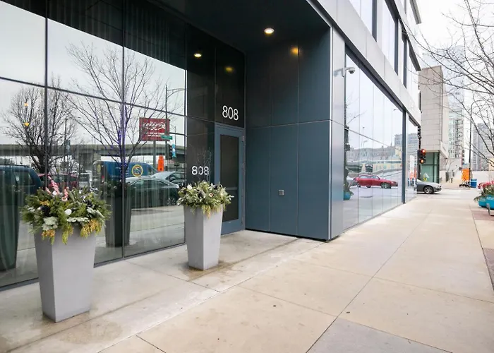Appartement W Loop 1br W Gym Pool In Heart Of Greektown Chi-535 Chicago