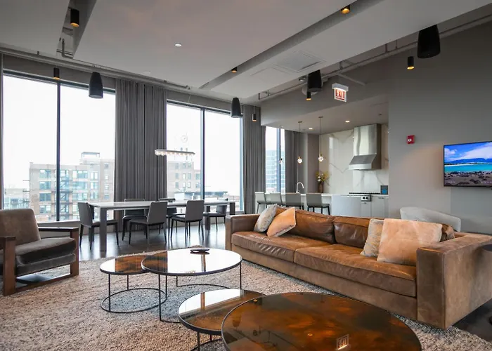 W Loop 1br W Gym Pool In Heart Of Greektown Chi-535 * Chicago